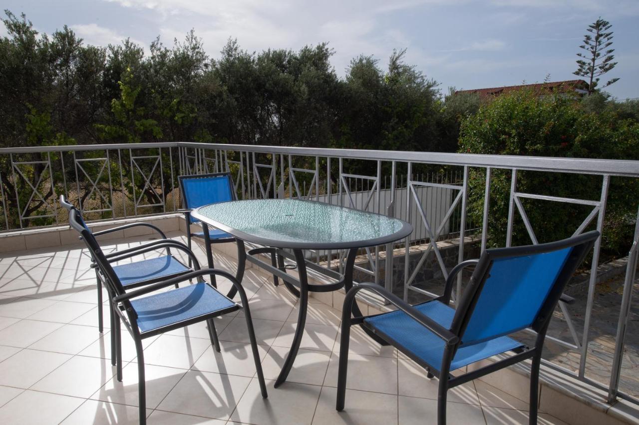 Appartement Punda 4 Seasons à Diakopto Extérieur photo