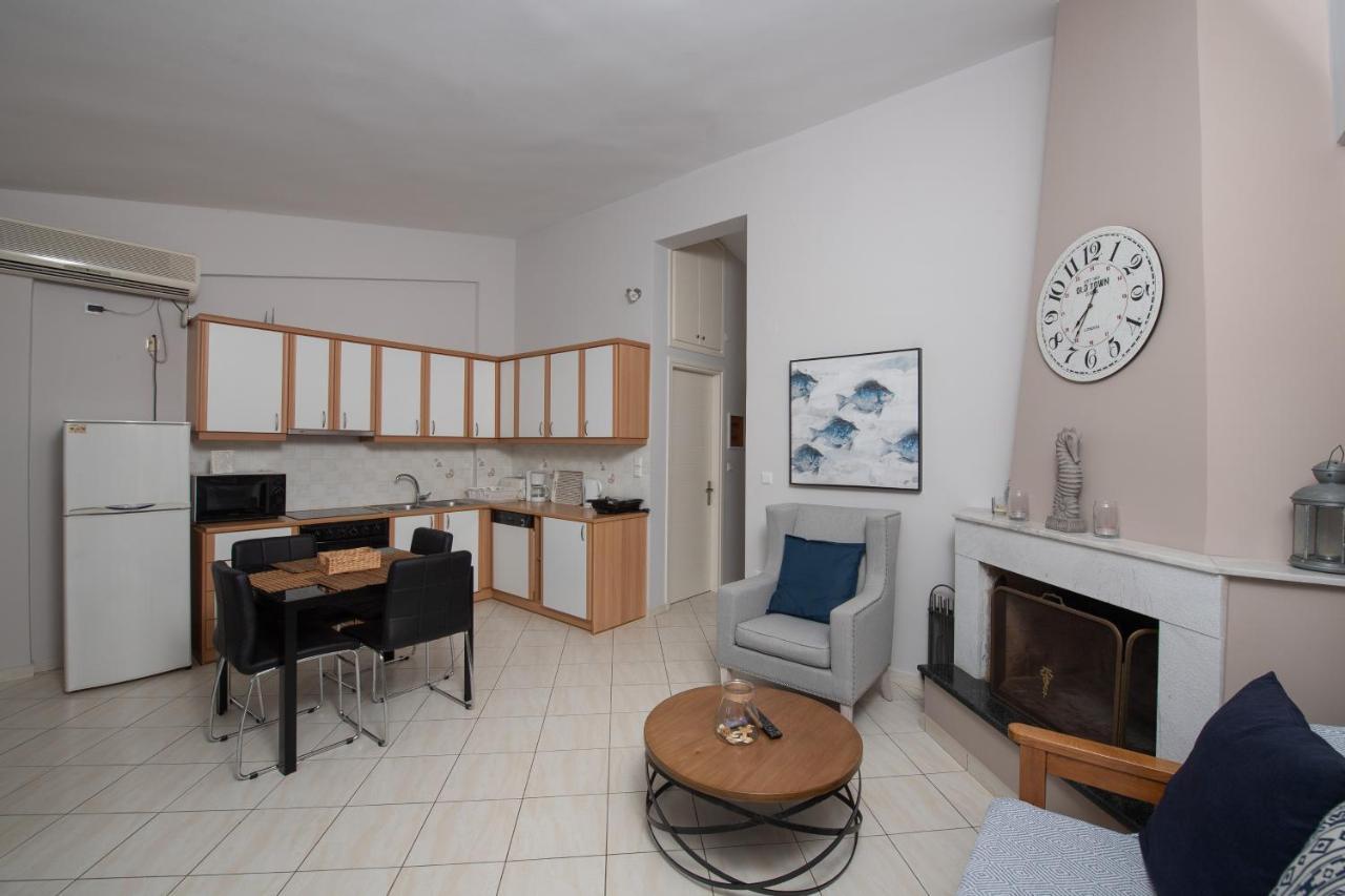Appartement Punda 4 Seasons à Diakopto Extérieur photo