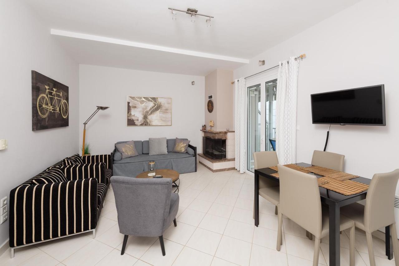 Appartement Punda 4 Seasons à Diakopto Extérieur photo