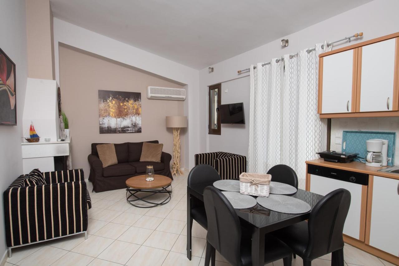 Appartement Punda 4 Seasons à Diakopto Extérieur photo