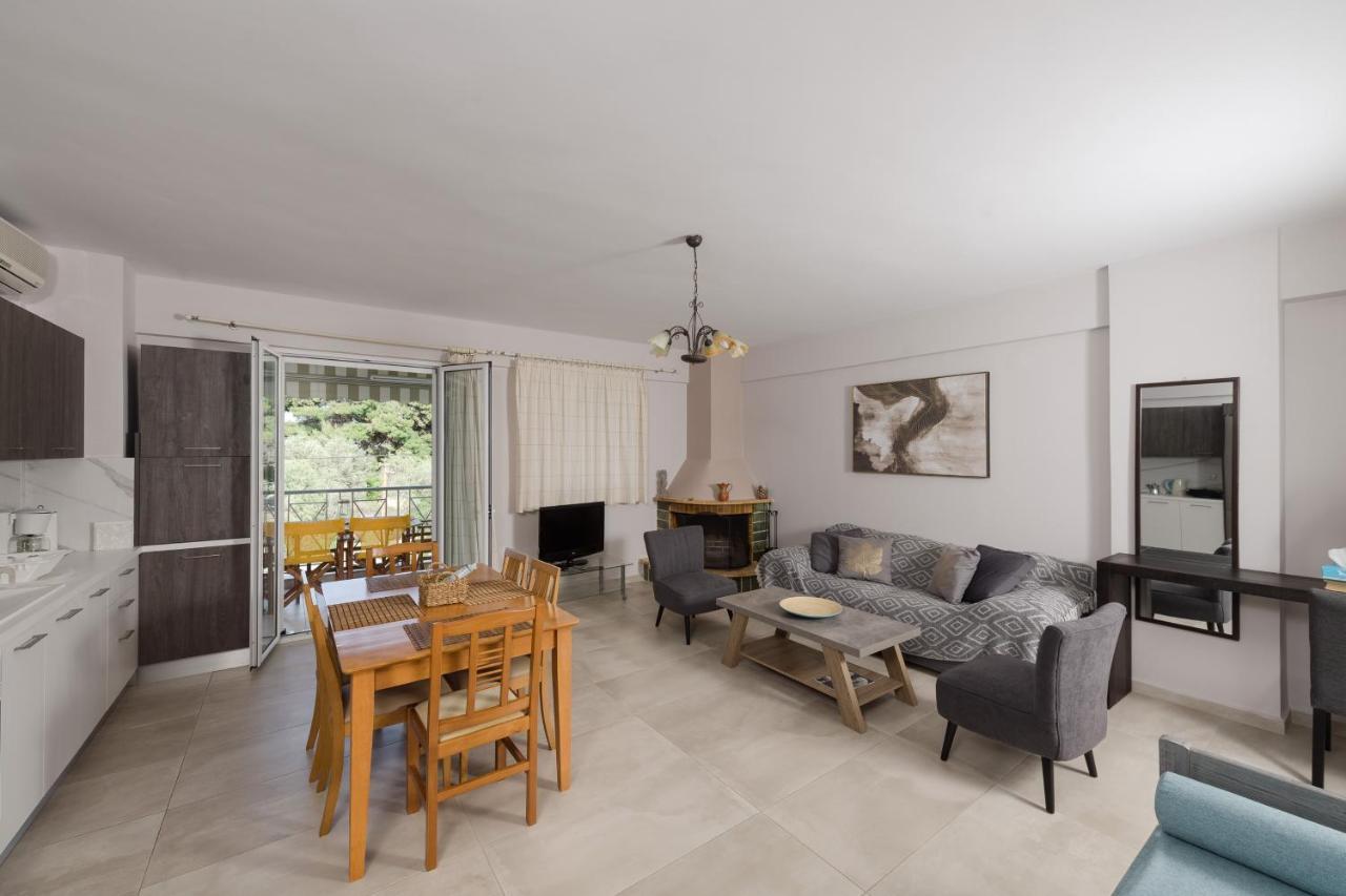 Appartement Punda 4 Seasons à Diakopto Extérieur photo